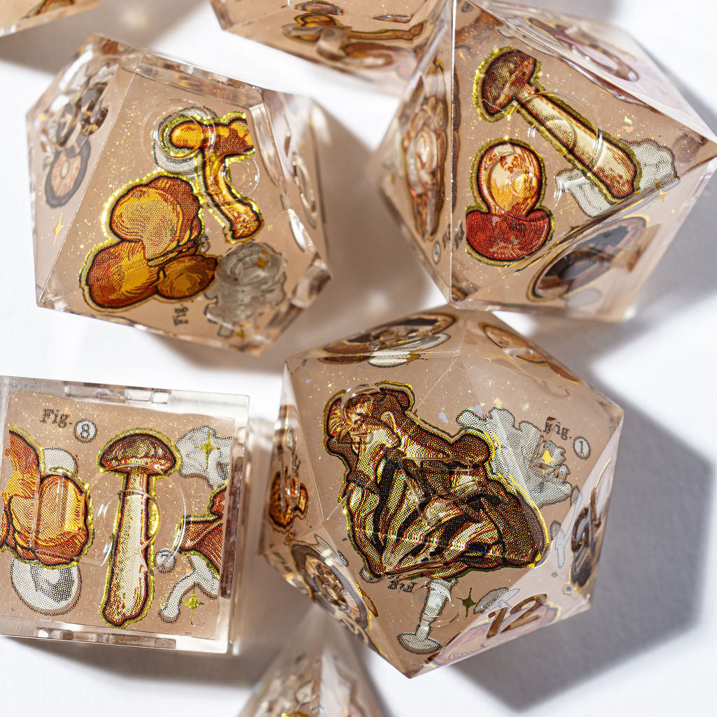 Mushroom Vintage 7-Piece Iconic Dice Set - Dispel Dice - Premium DnD Dice & Accessories # #