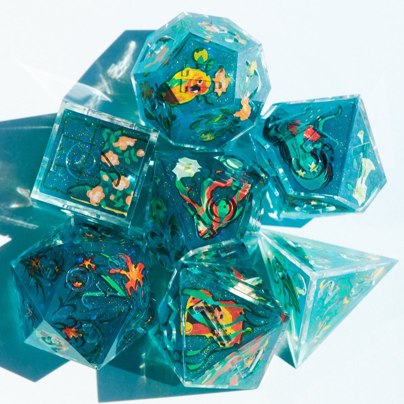 Join The Party Plant Pirates 7-Piece Iconic Dice Set