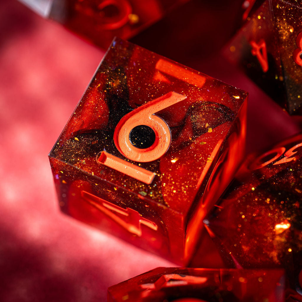 Hot Spot 7-Piece Classic Dice Set