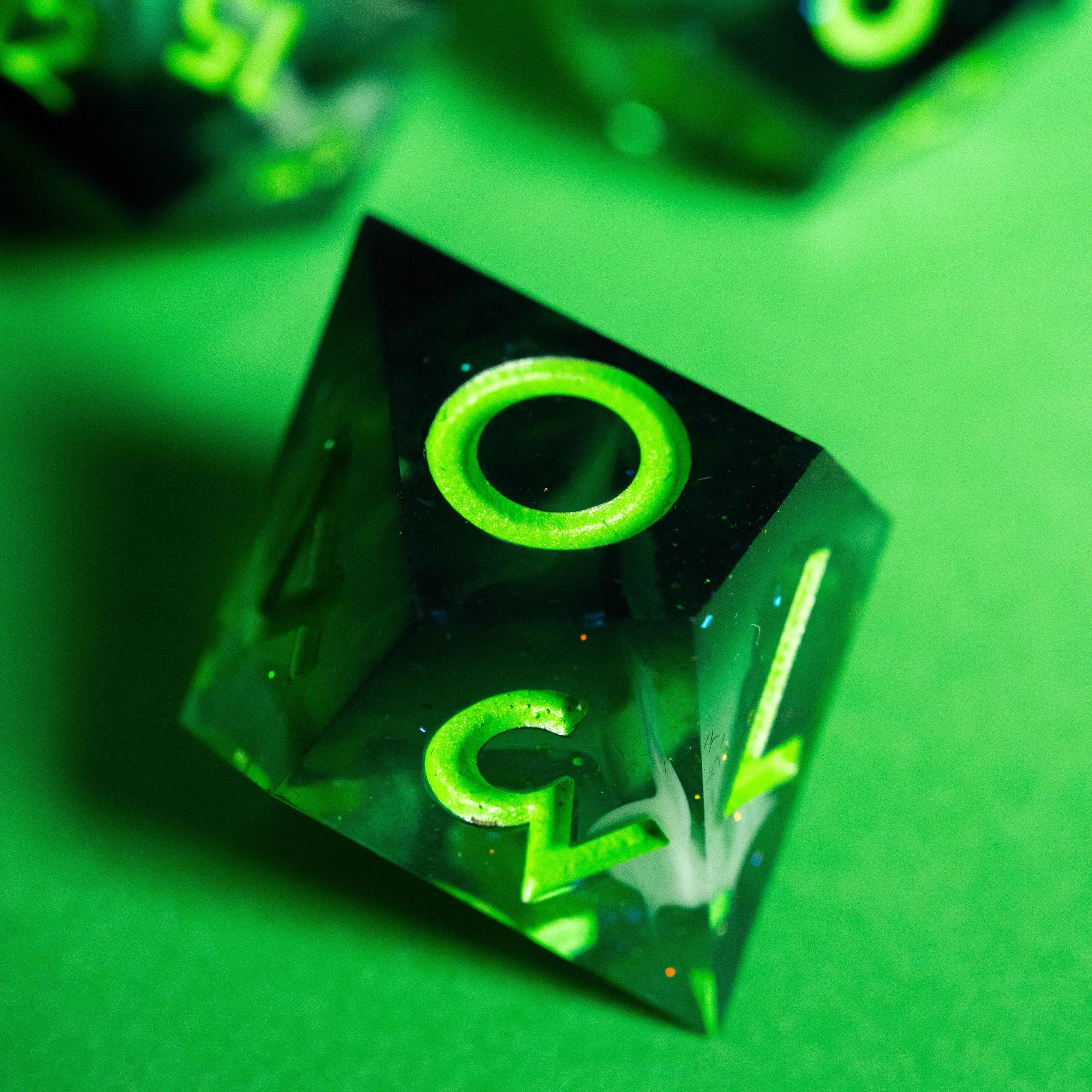 Swarm 7-Piece Polyhedral Dice Set