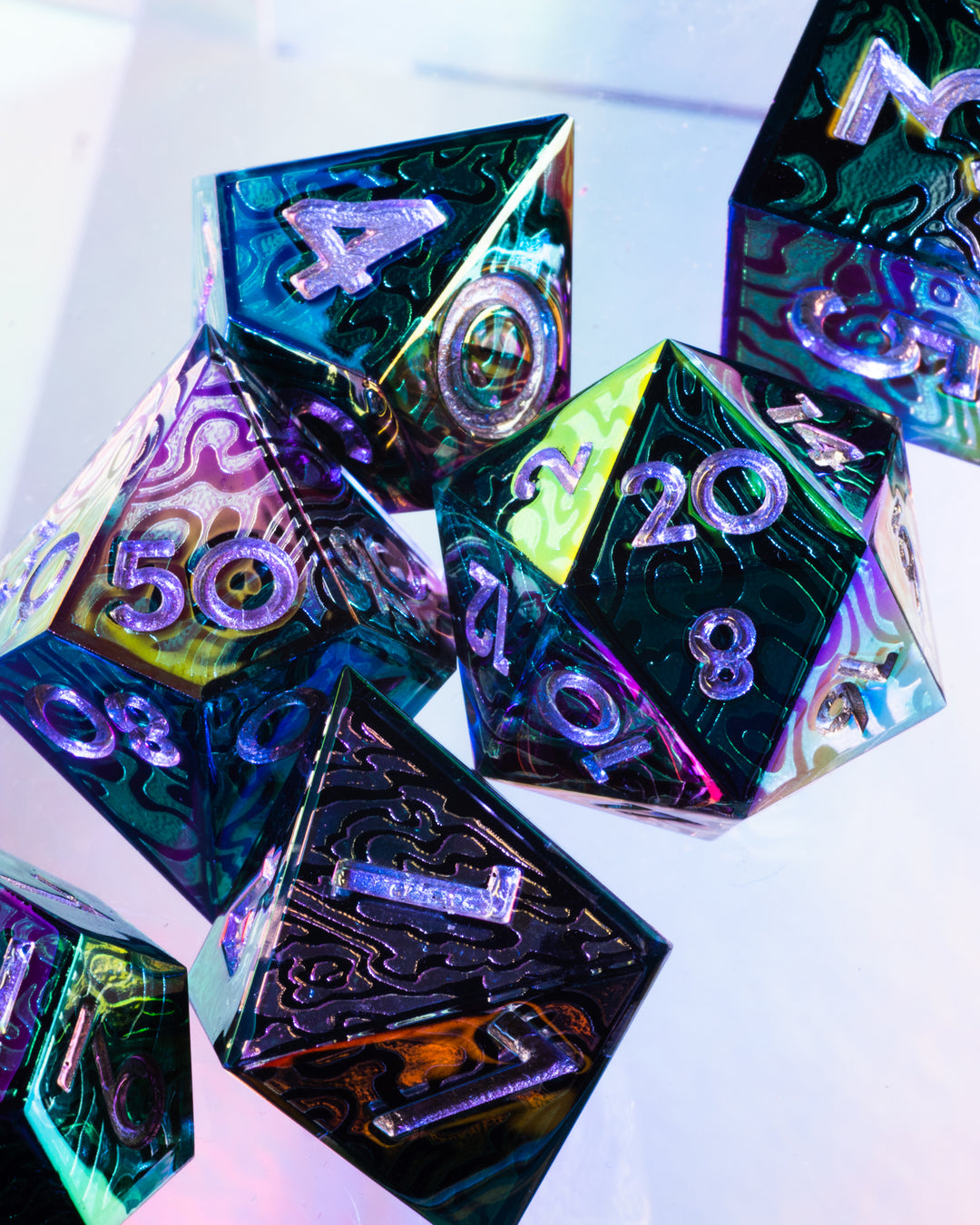 Tidal Treasures 7-Piece Iconic Dice Set