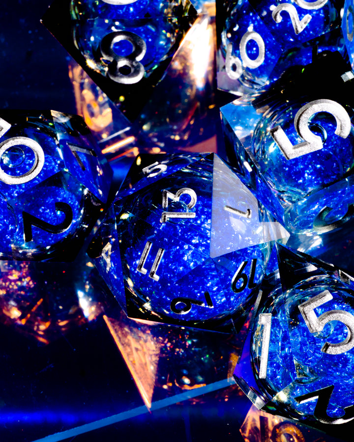 Stormy Seas 7-Piece Liquid Core Dice Set