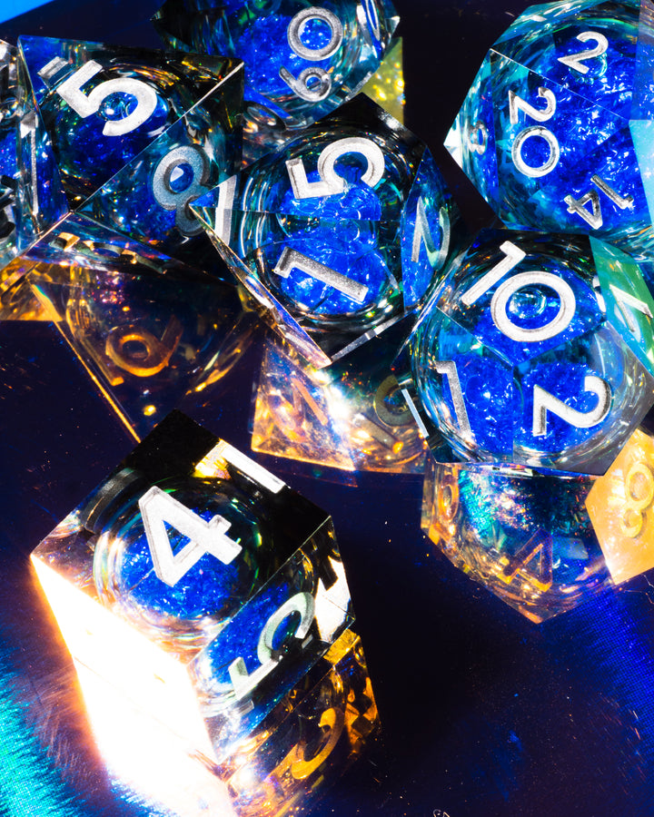 Stormy Seas 7-Piece Liquid Core Dice Set