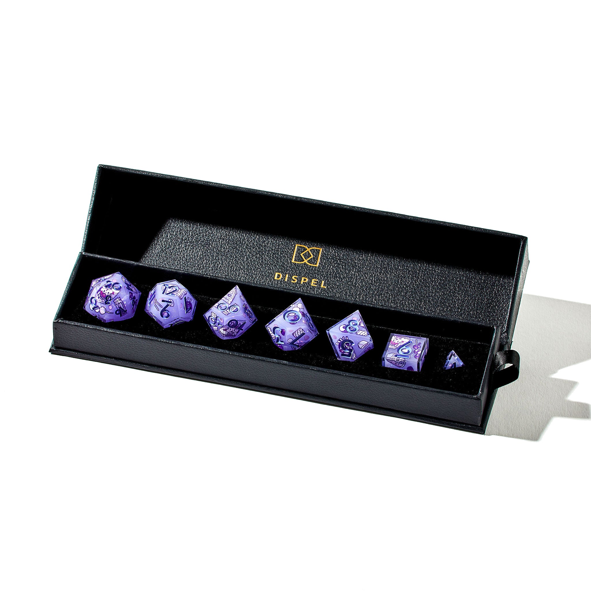 Anime Club 7-Piece Iconic Set