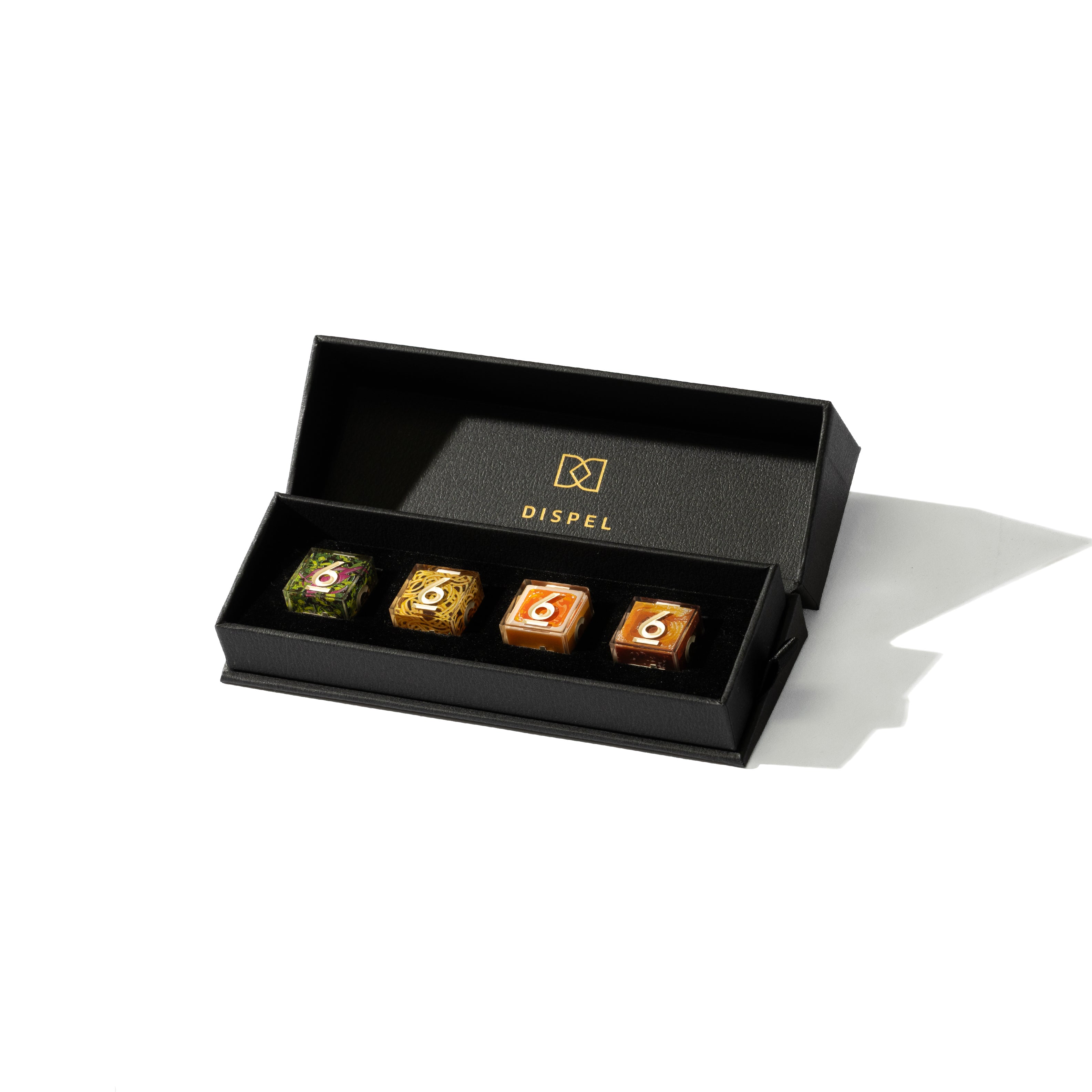 Ramen 4-Piece Iconic D6 Set