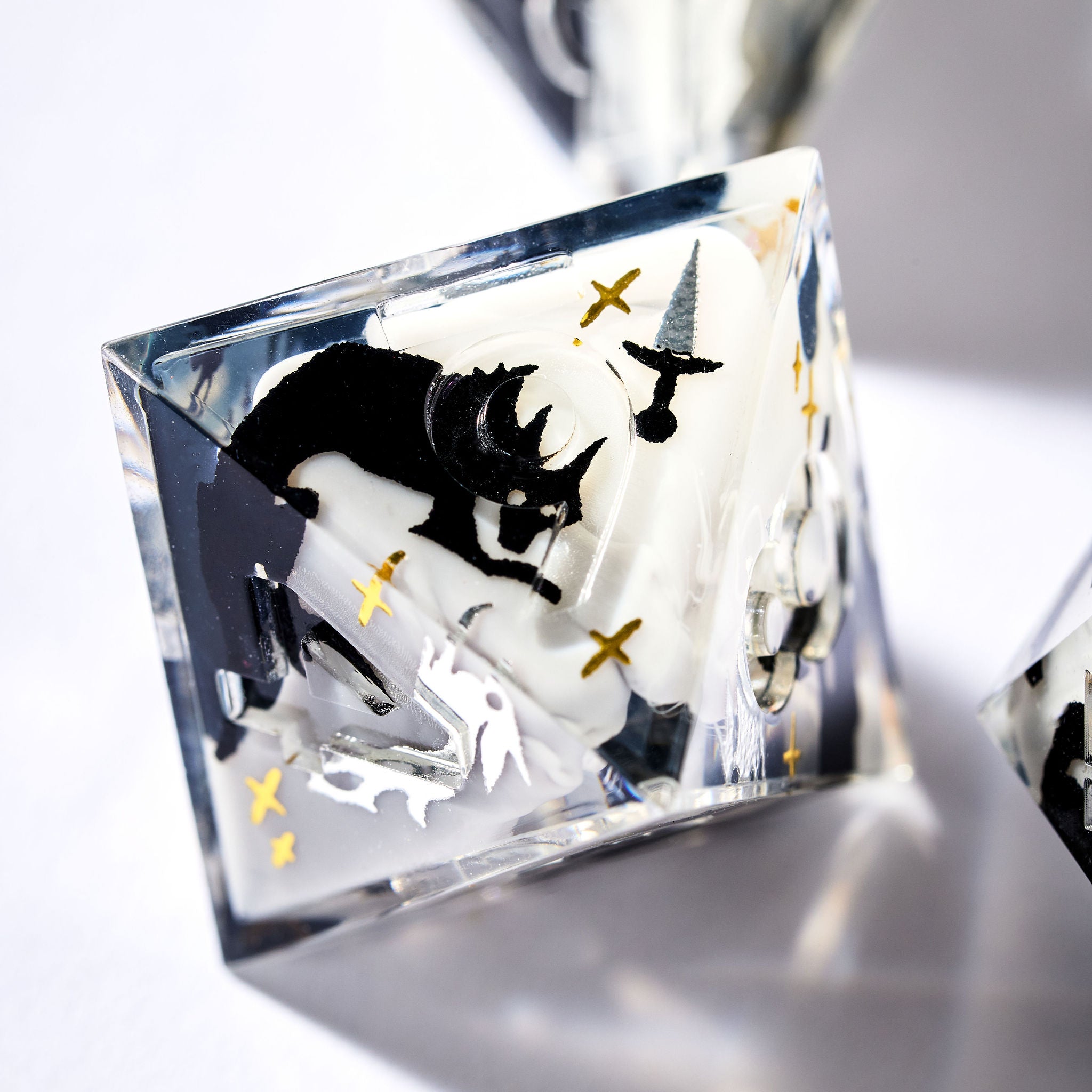 Devour 7-Piece Iconic Dice Set