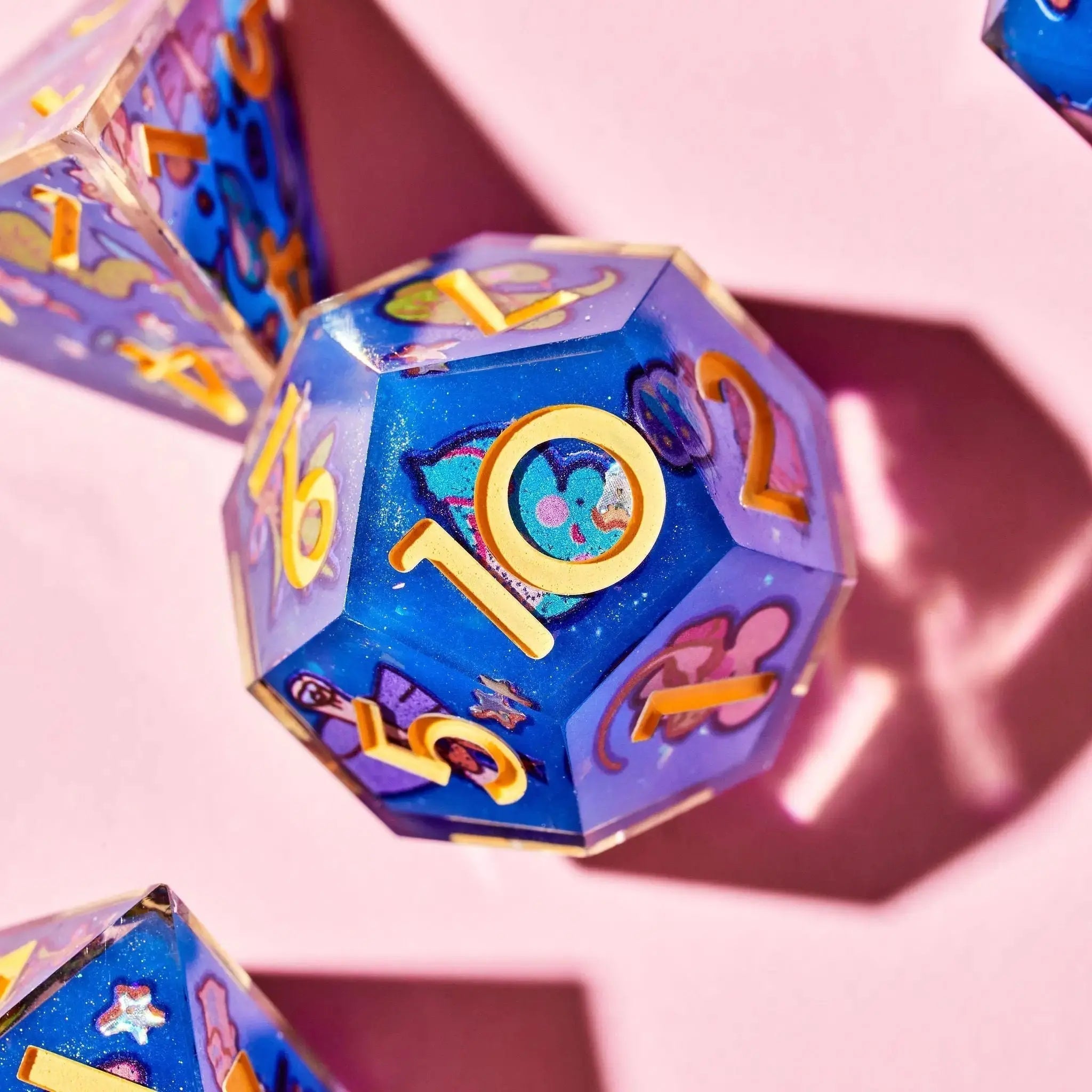 Find Familiar 7-Piece Iconic Dice Set - Dispel Dice - Premium DnD Dice & Accessories