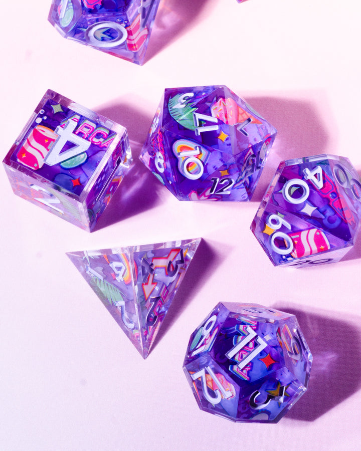 Fun City 7-Piece Iconic Dice Set