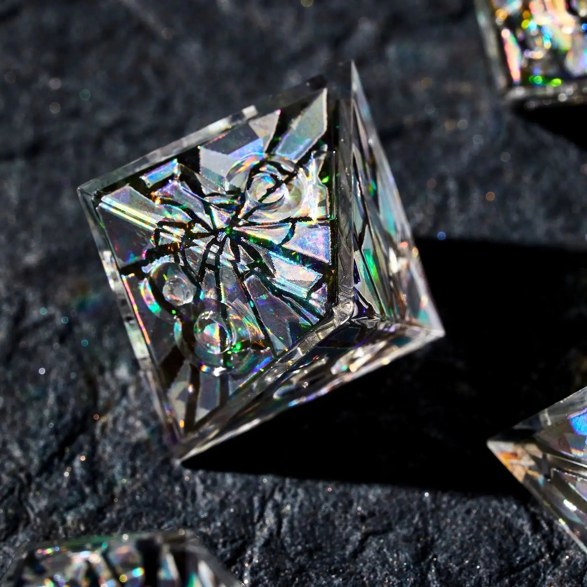 Heart of Glass 7-Piece Iconic Dice Set