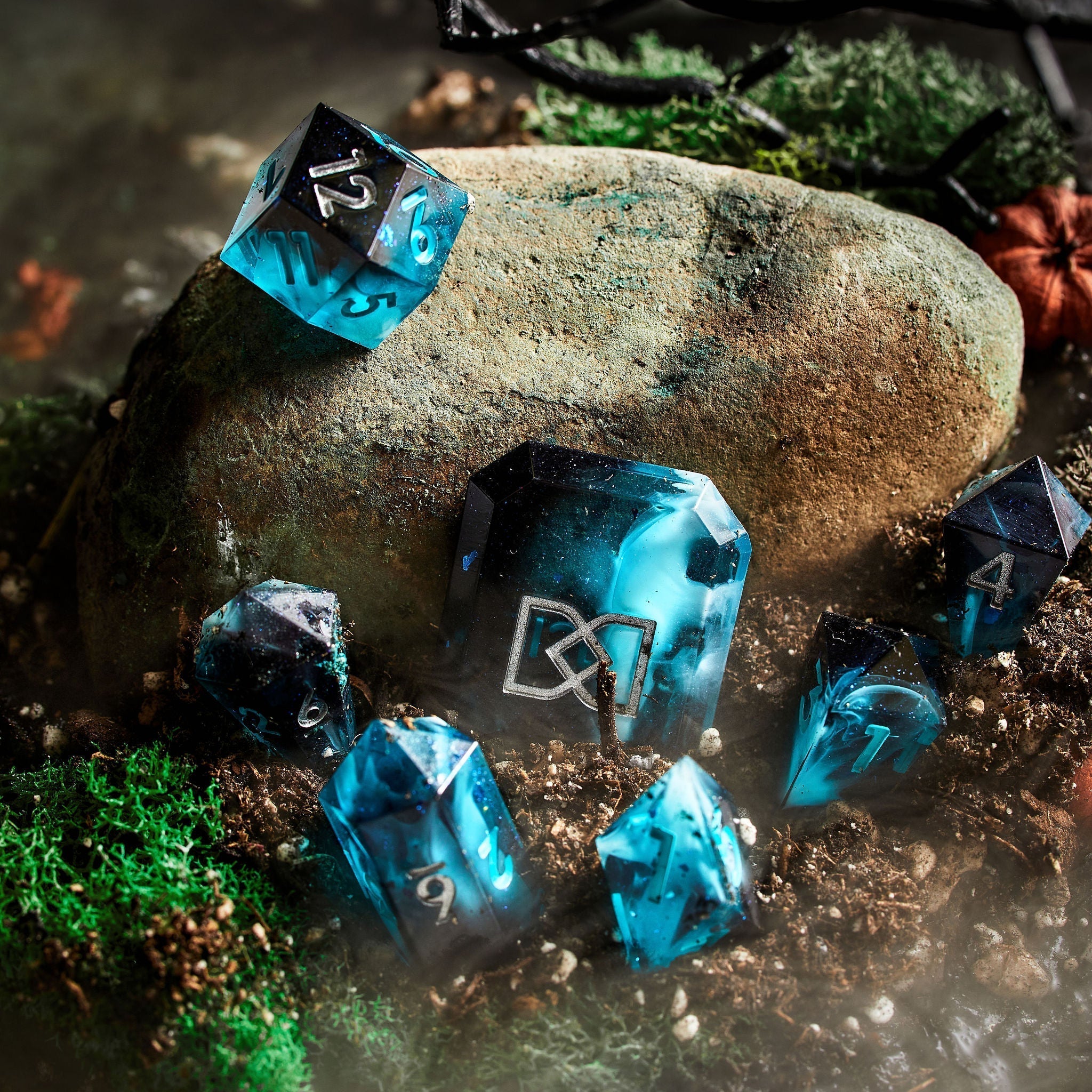 Sleepy Hollow 7-Piece Jewel-shaped Dice Set - Dispel Dice - Premium DnD Dice & Accessories