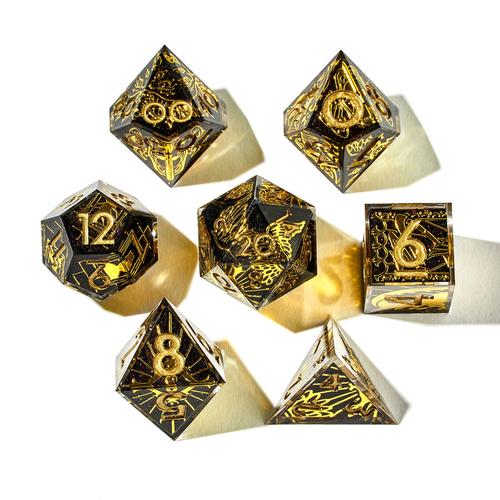 The Golden Country 7-PIece Iconic Set